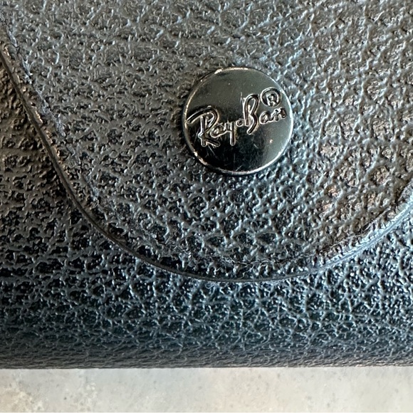 RAY BAN LEATHER SUNGLASS CASE BLACK - Picture 3 of 5